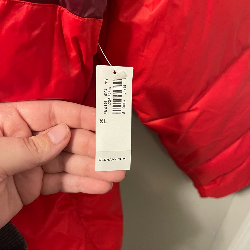 Retro Puffer Jacket - Picture 5 of 6